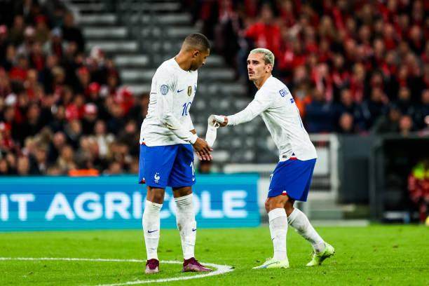 星空体育APP-王勤伯：姆巴佩成为法国队队长，格子如遭德尚重拳