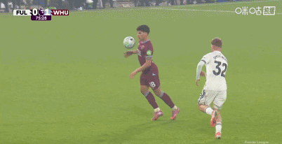 星空体育APP-西汉姆联客场1-0富勒姆，莱诺出击失误，萨默维尔破僵制胜