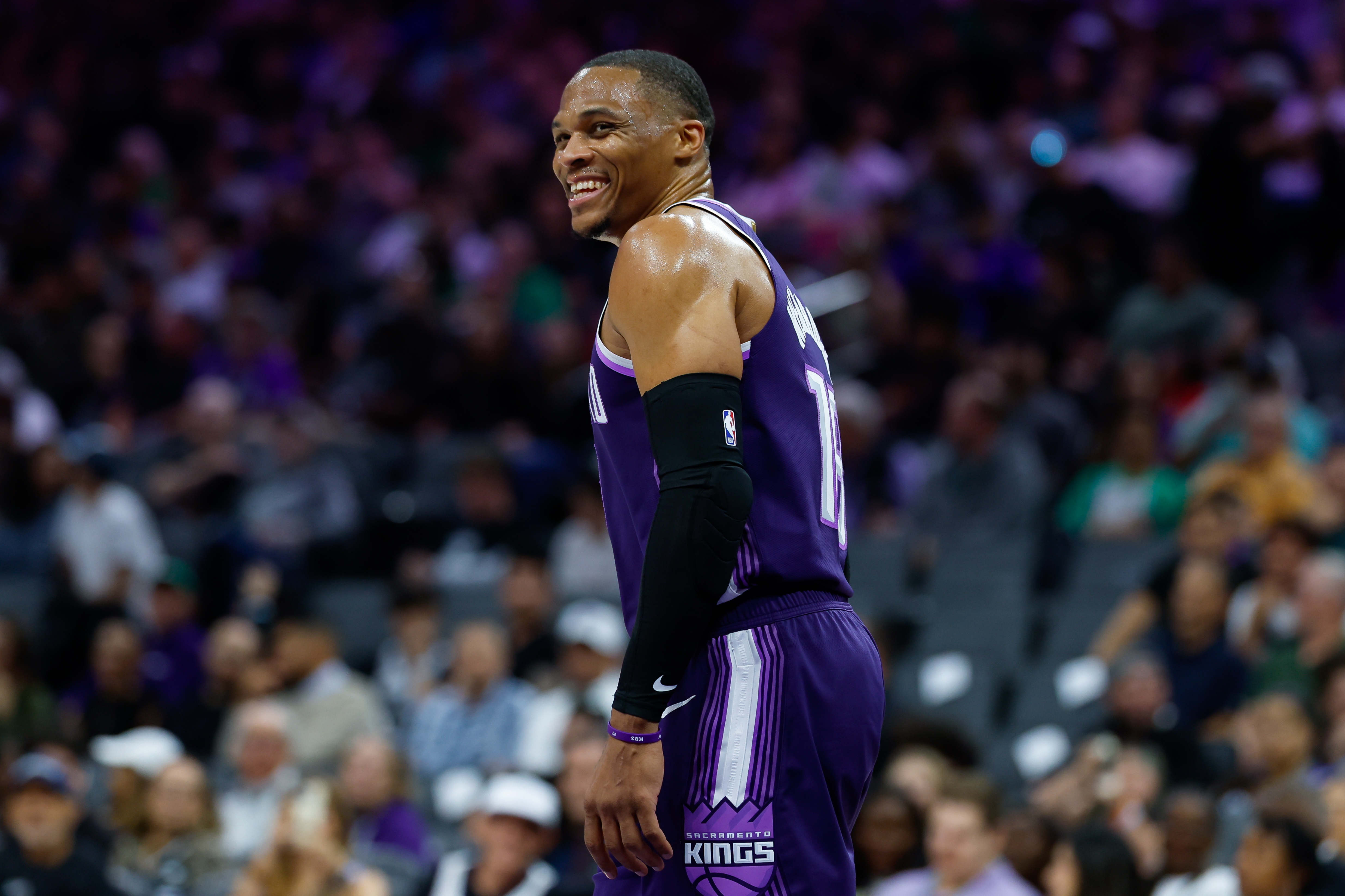 星空体育平台-NBA球员收入哪家强？乔丹45亿居首 LBJ压奥胖 科五库六&amp;三少前十