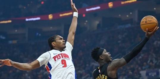 星空体育官方网站-2025-26季NBA常规赛奖项？个人版本
