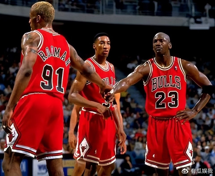 星空体育首页-NBA史上最具含金量的10个FMVP：乔丹两次上榜，11年诺天王第三！|奥尼尔|总决赛|德克·诺维茨基|系列赛|魔术师_新浪体育_新浪新闻