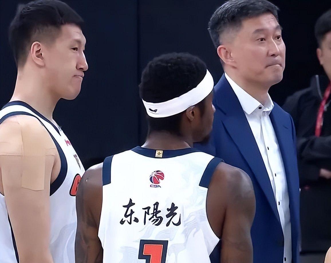 广东男篮为什么能大胜四川？杜锋毫不客气说出原因，说得太实在