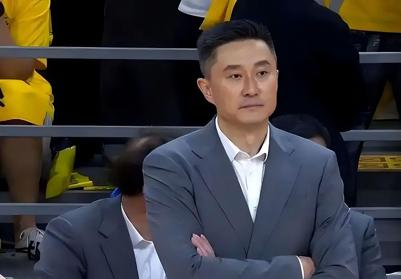 广东男篮为什么能大胜四川？杜锋毫不客气说出原因，说得太实在