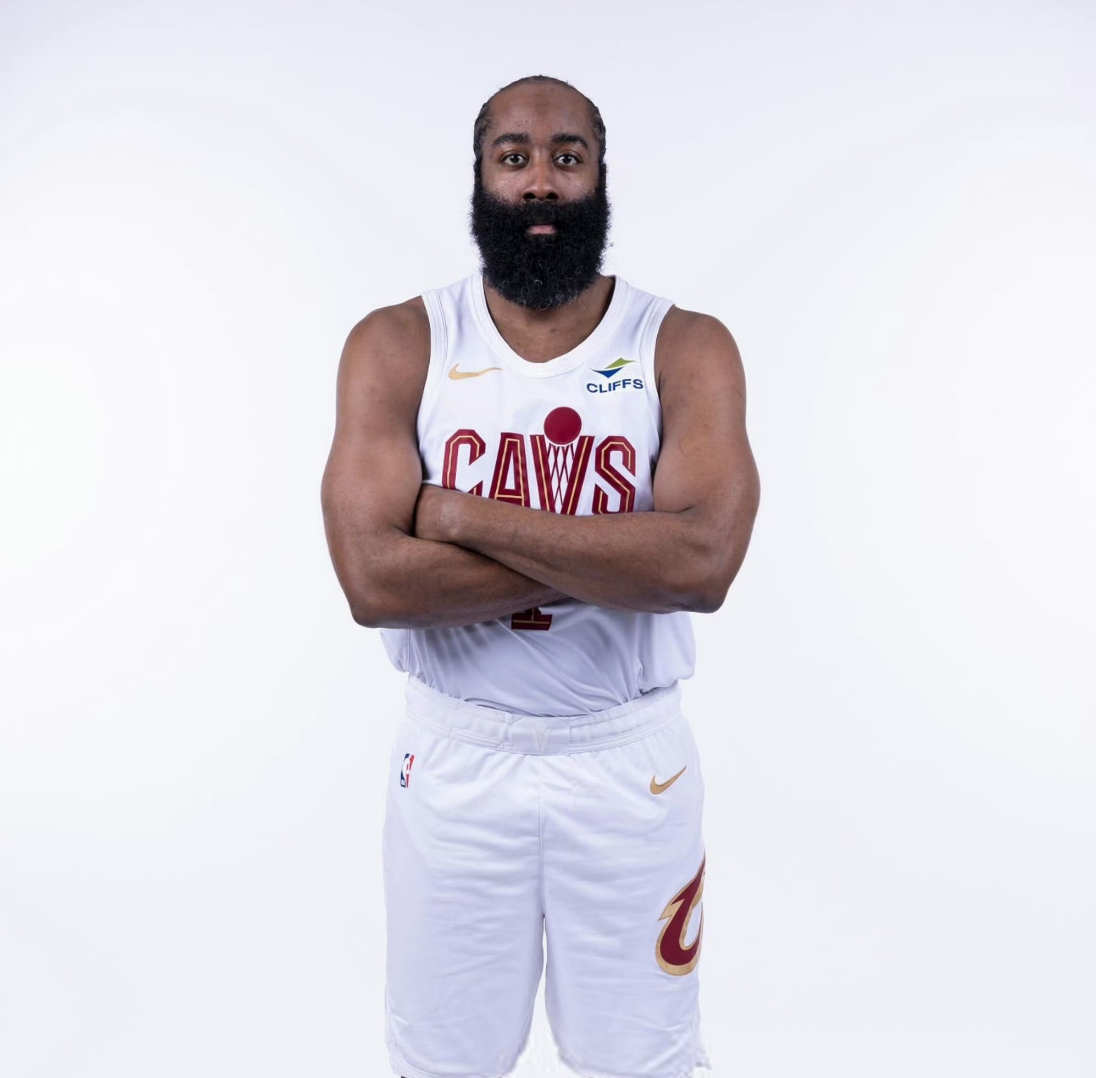 星空体育官方网站-文班27+17+5!马刺3-2领先森林狼,东西部决赛悬念不大,基本如下